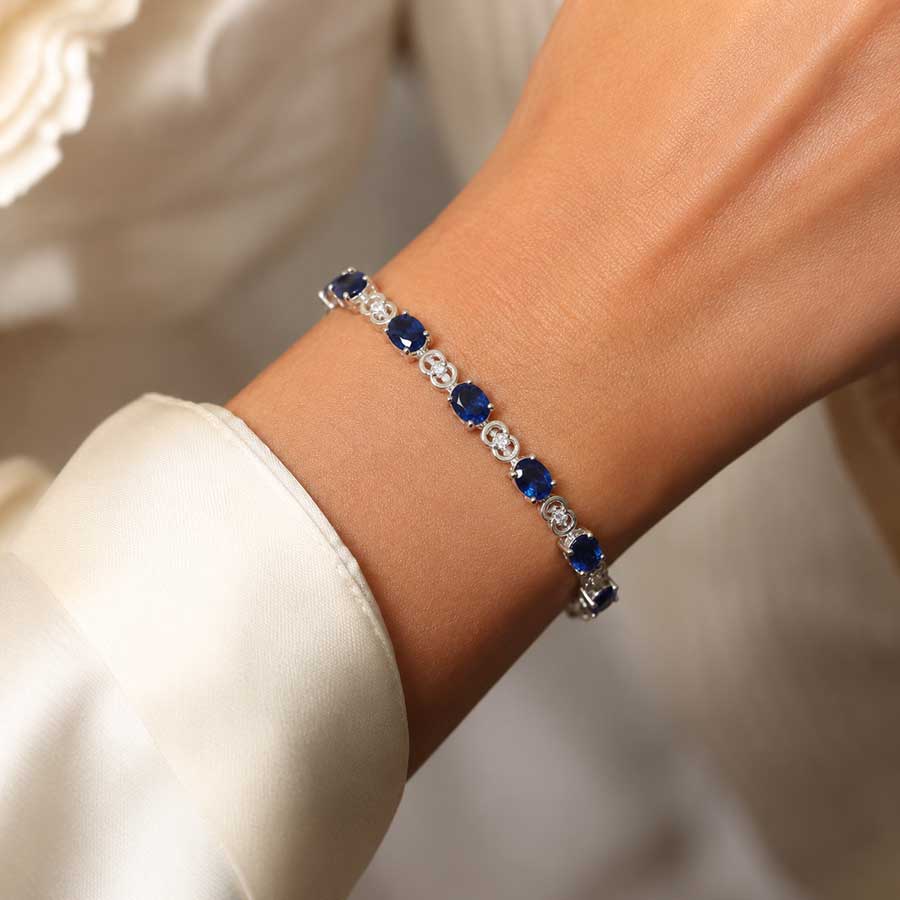8,82 karat safir pırlanta bileklik